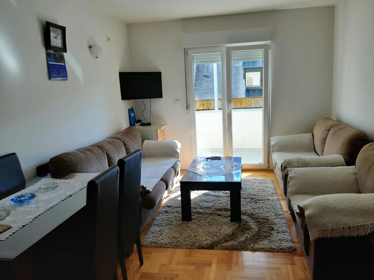 זבליאק Apartments Jovana מראה חיצוני תמונה