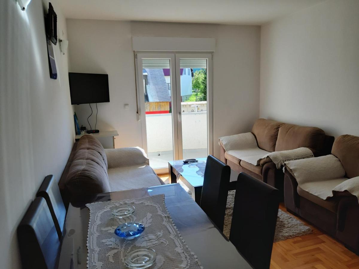 זבליאק Apartments Jovana מראה חיצוני תמונה